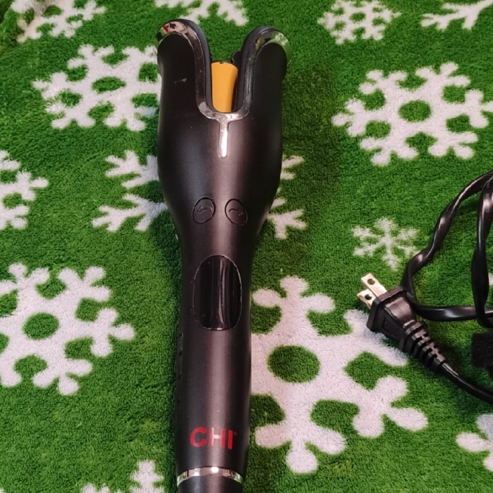Chi Black Hair Curler - Picture 1 of 8